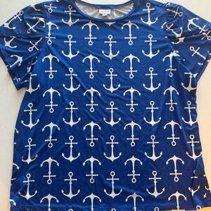 LuLaRoe Olive Patterned Top | 2XL